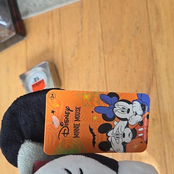 NWT Disney Minnie Mouse Halloween Battery Operated Fancing Plush 13" Tall - Picture 9 of 9